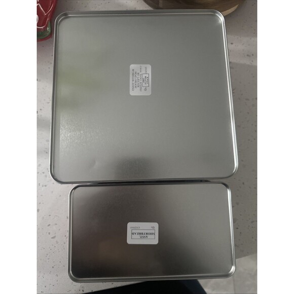 David's Cookies EMPTY Collectible Large And Small Red Metal Tin Square Set - Picture 3 of 4